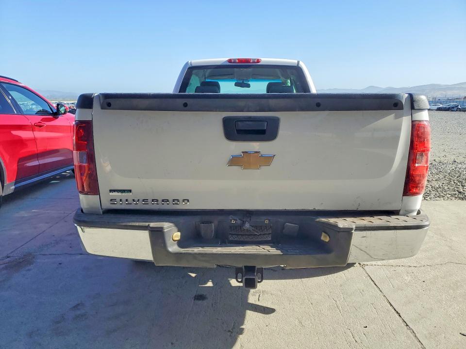 2011 Chevrolet VIN 1GCRKPE07BZ324922 COPART salvage auction — FRONT END, CA - SALVAGE CERTIFICATE, sold $1,750 on 2026-07-02 (photo 6)