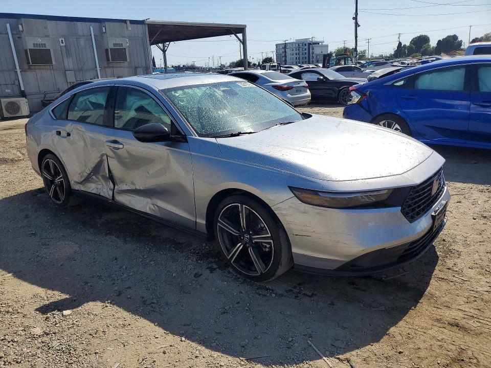 2024 Honda Accord VIN 1HGCY2F56RA054190 COPART salvage auction — SIDE, CA - SALVAGE CERTIFICATE, sold $11,300 on 2026-07-30 (photo 4)