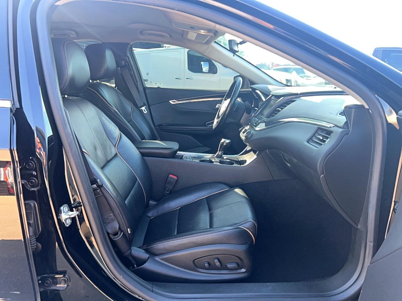 2020 Chevrolet Impala VIN 1G1105S32LU101538 COPART salvage auction — Minor Dent/Scratches, TX - CERTIFICATE OF TITLE (P), sold $1,150 on 2026-07-07 (photo 5)