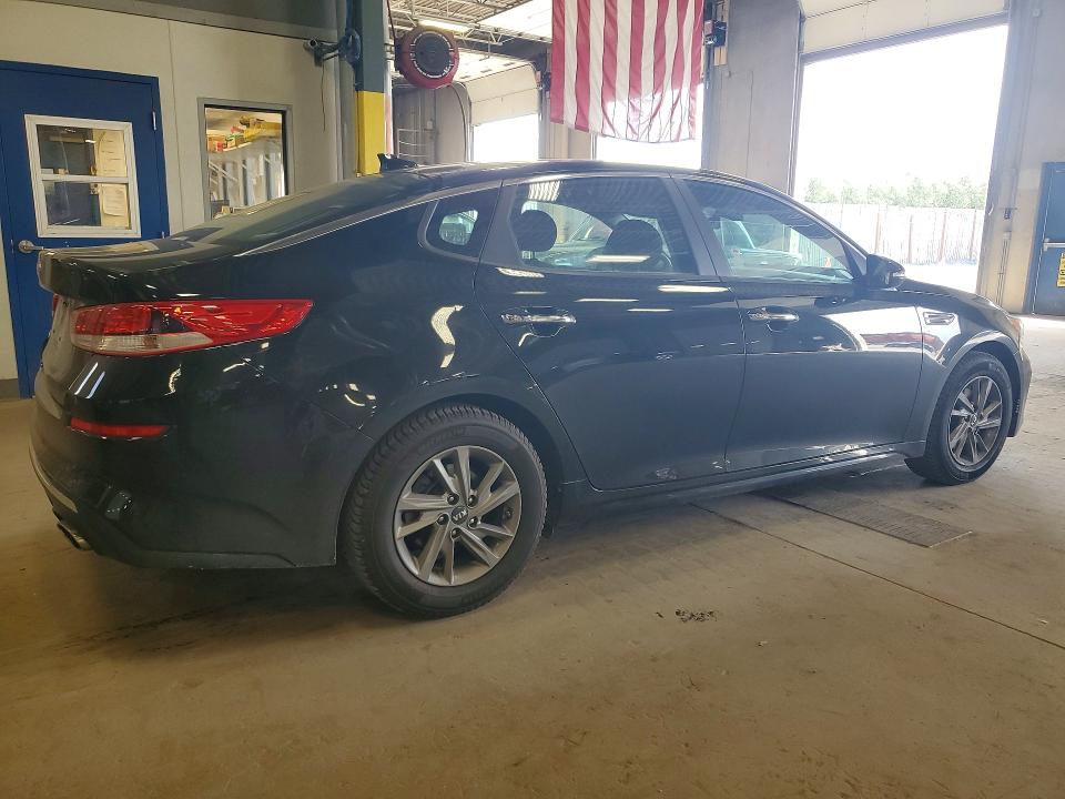 2019 Kia Optima VIN 5XXGT4L3XKG281874 COPART salvage auction — VANDALISM, Mn - Cert Of Title-Salvage, sold $3,550 on 2026-07-16 (photo 3)
