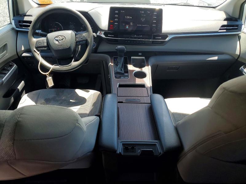 2022 Toyota Sienna VIN 5TDKRKEC9NS115746 COPART salvage auction — DAMAGE HISTORY, OH - DEALER ONLY CLEAN TITLE, sold $13,200 on 2026-07-09 (photo 8)