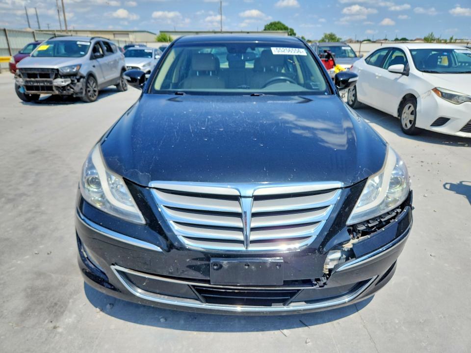 2012 Hyundai Genesis VIN KMHGC4DDXCU165055 COPART salvage auction — FRONT END, Tx - Salvage Vehicle Title, sold $650 on 2026-07-14 (photo 5)
