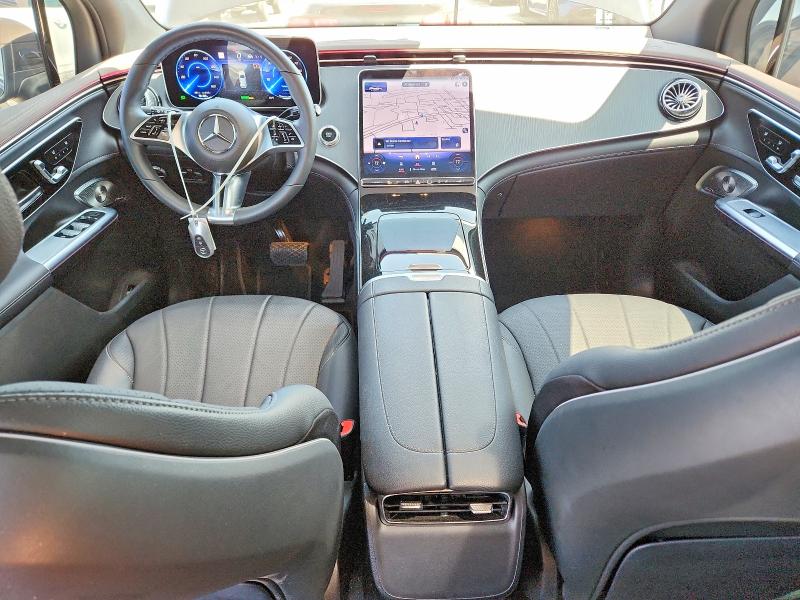 2023 Mercedes-benz Eqe VIN 4JGGM1CB2PA005092 COPART salvage auction — ROOF, Ca - Salvage Certificate, sold $21,600 on 2026-07-31 (photo 8)