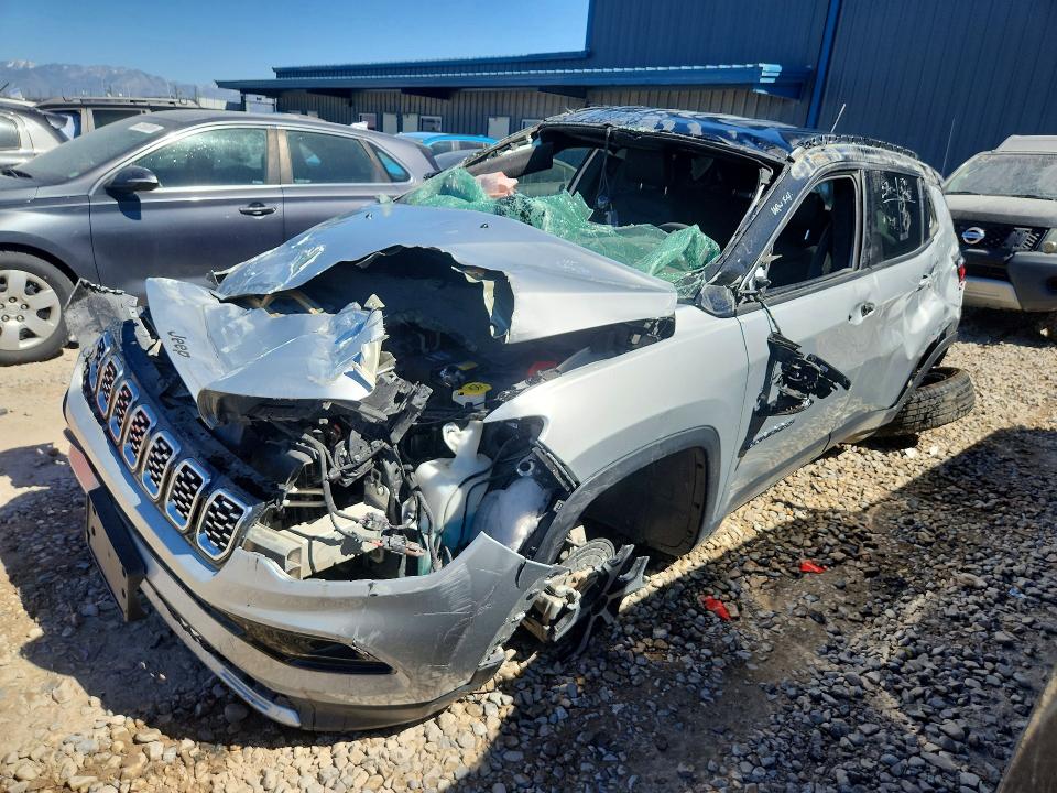 2025 Jeep Compass VIN 3C4NJDCNXST545999 COPART salvage auction — ROLLOVER, Fl - Certificate Of Destruction, sold $1,250 on 2026-07-14 (photo 1)