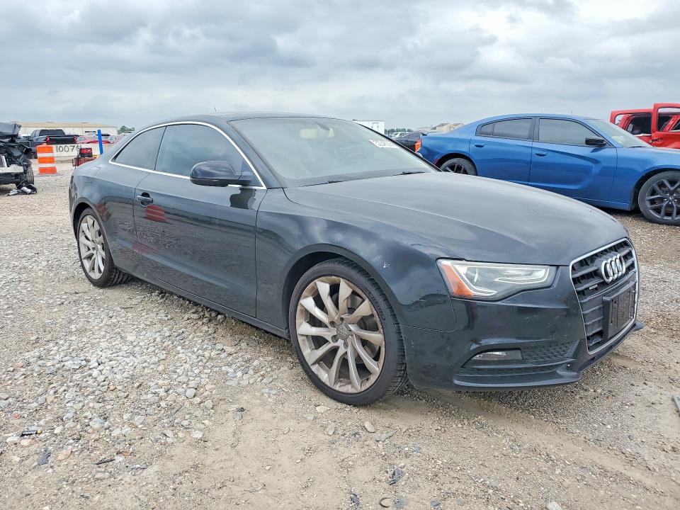 2014 Audi A5 VIN WAULFAFR7EA004312 COPART salvage auction — SIDE, Tx - Salvage Vehicle Title, sold $1,550 on 2026-07-02 (photo 4)
