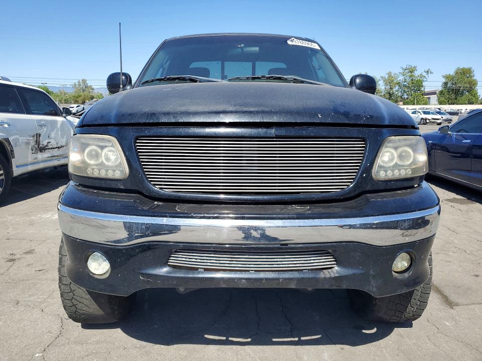 2002 Ford F-150 lightning VIN 1FTRX18L82NB46286 COPART salvage auction — MINOR DENT/SCRATCHES, CA - SALVAGE CERTIFICATE, sold $625 on 2026-07-09 (photo 5)
