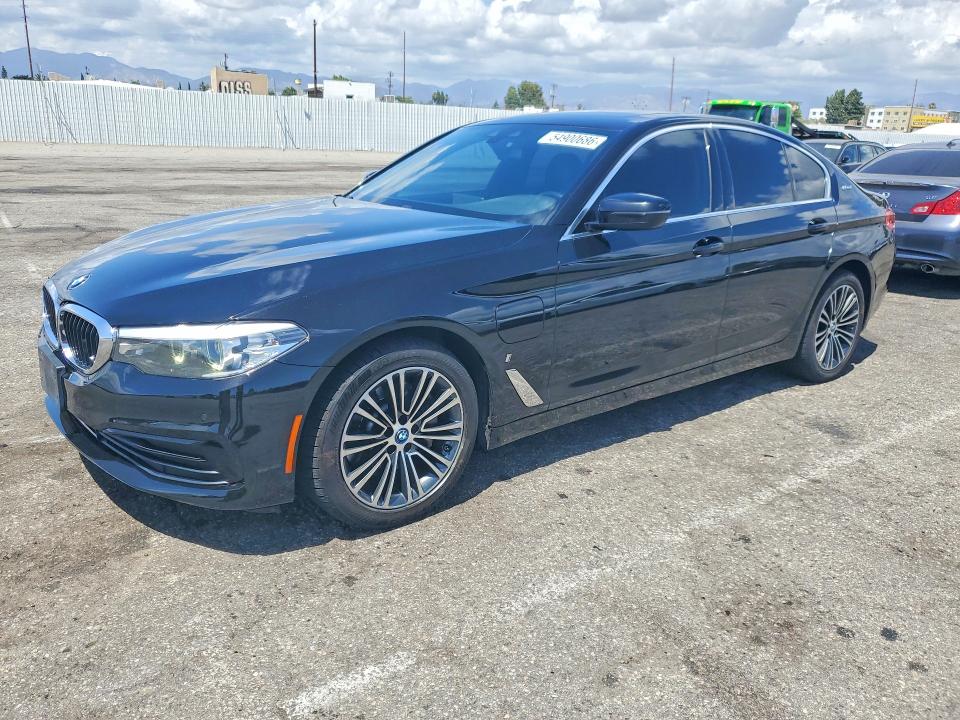 2019 BMW 5 Series VIN WBAJA9C56KB389521 — COPART salvage auction photo