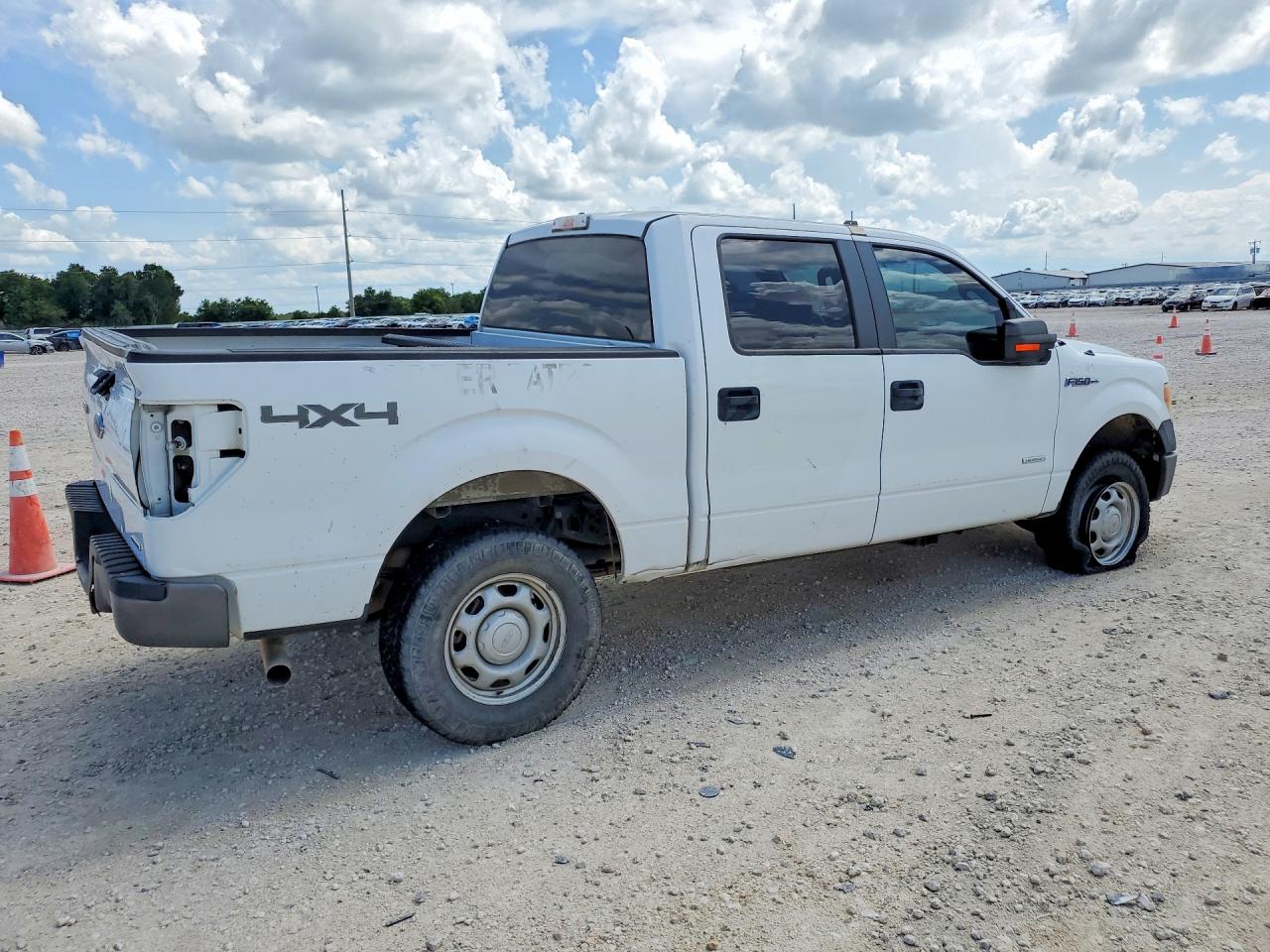 2013 Ford F-150 Lightning VIN 1FTFW1ET2DKF16419 COPART salvage auction — Mechanical, Tx - Us Government Cert To Obtain T (P), sold $2,200 on 2026-07-09 (photo 3)