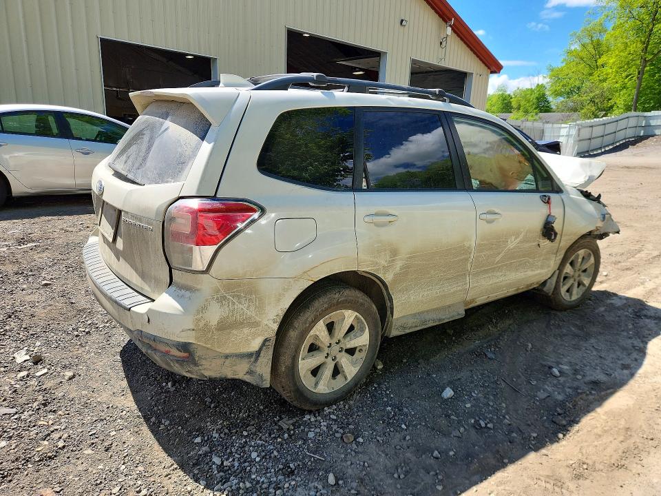 2018 Subaru Forester VIN JF2SJAGC7JH558413 COPART salvage auction — FRONT END, Vt - Cert Of Title-Salvage Vehicle, sold $175 on 2026-07-13 (photo 3)