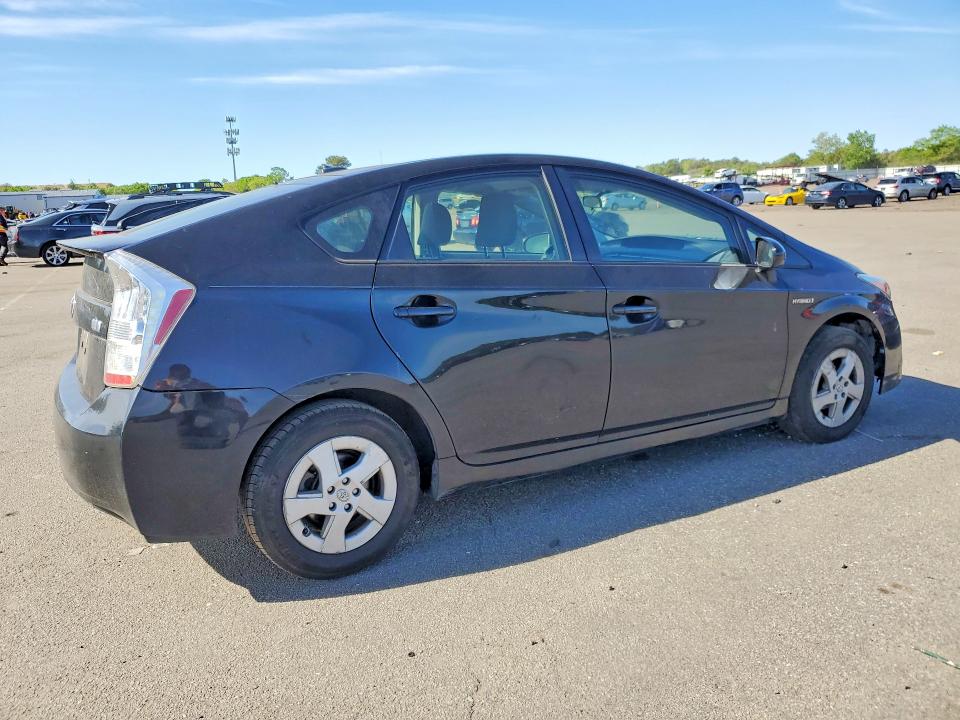 2011 Toyota Prius VIN JTDKN3DU3B5361043 COPART salvage auction — VANDALISM, Nj - Cert Of Title-Salvage, sold $725 on 2026-07-08 (photo 3)