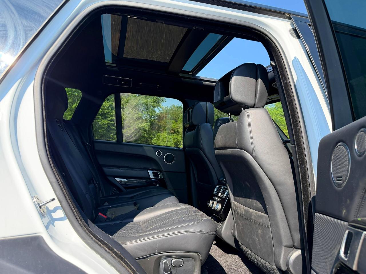 2015 Land Rover Range Rover VIN SALGS2TF9FA210354 COPART salvage auction — Minor Dent/Scratches, MA - CERTIFICATE OF TITLE (P), sold $13,000 on 2026-06-23 (photo 9)