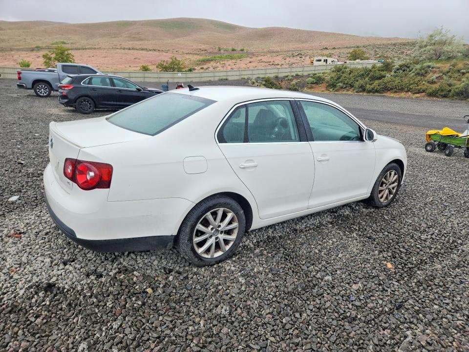2010 Volkswagen Jetta VIN 3VWRZ7AJ5AM049607 COPART salvage auction — FRONT END, Nv - Salvage Title, sold $300 on 2026-07-02 (photo 3)