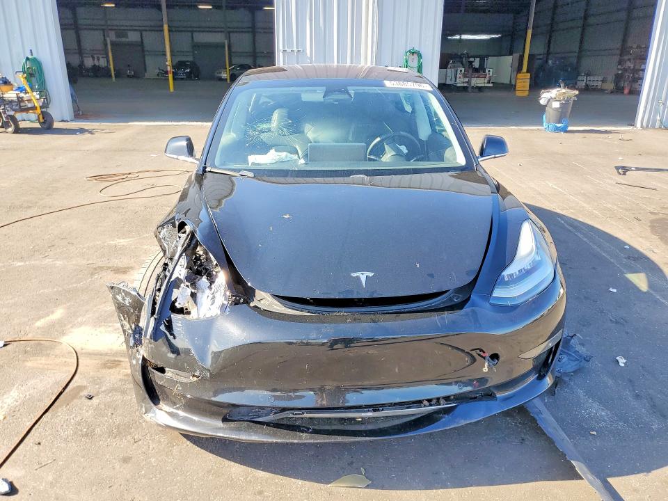 2019 Tesla Model 3 VIN 5YJ3E1EB4KF208563 COPART salvage auction — FRONT END, Fl - Cert Of Title Slvg Rebuildable, sold $4,750 on 2026-07-06 (photo 5)