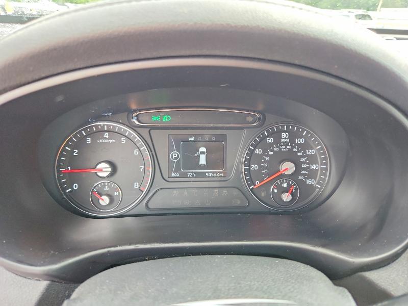 2017 Kia Sorento VIN 5XYPG4A39HG261823 COPART salvage auction — HAIL, Mo - Salvage Certificate Of Title, sold $2,900 on 2026-07-27 (photo 9)