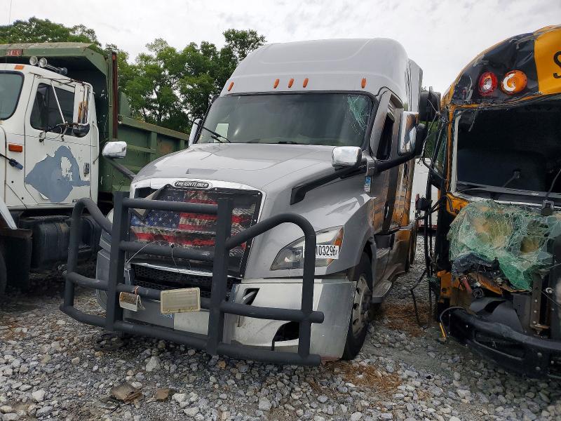 2023 Freightliner Cascadia 126 VIN 3AKJHHDR6PSUK7905 COPART salvage auction — FRONT END, WV - SALVAGE CERTIFICATE, sold $1,150 on 2026-07-09 (photo 2)
