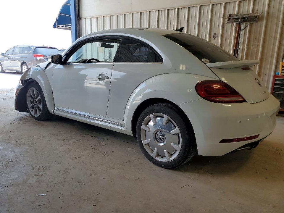 2019 Volkswagen Beetle VIN 3VWJD7AT4KM708209 COPART salvage auction — FRONT END, Tx - Salvage Vehicle Title, sold $3,050 on 2026-07-31 (photo 2)
