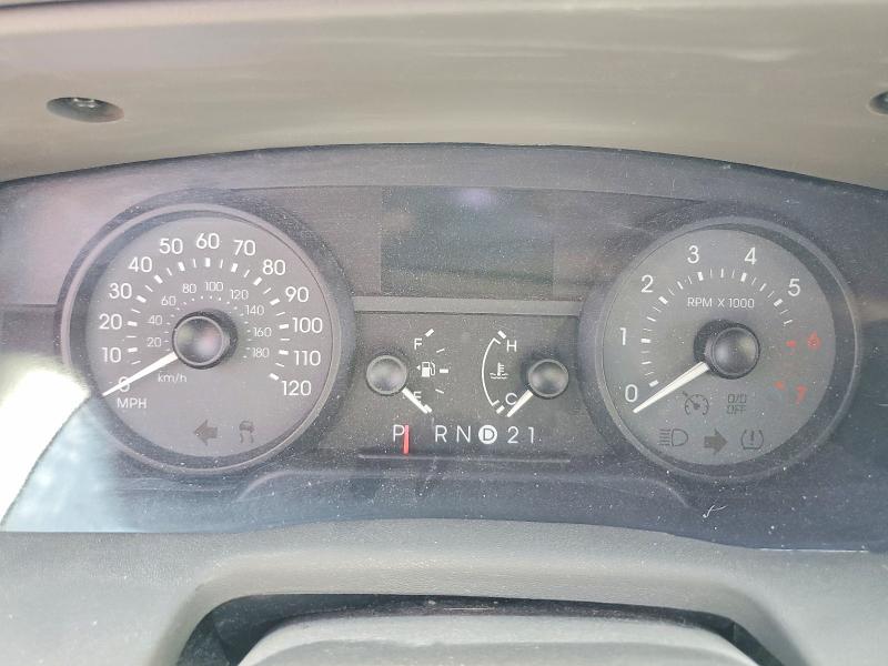 2010 Mercury Grand marquis VIN 2MEBM7FV7AX616434 COPART salvage auction — MINOR DENT/SCRATCHES, Nv - Salvage Title, sold $200 on 2026-08-31 (photo 9)