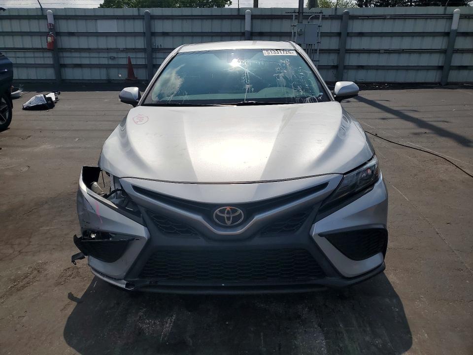 2021 Toyota VIN 4T1G11AK5MU554954 COPART salvage auction — FRONT END, Salvage Title, sold $7,600 on 2026-07-27 (photo 5)