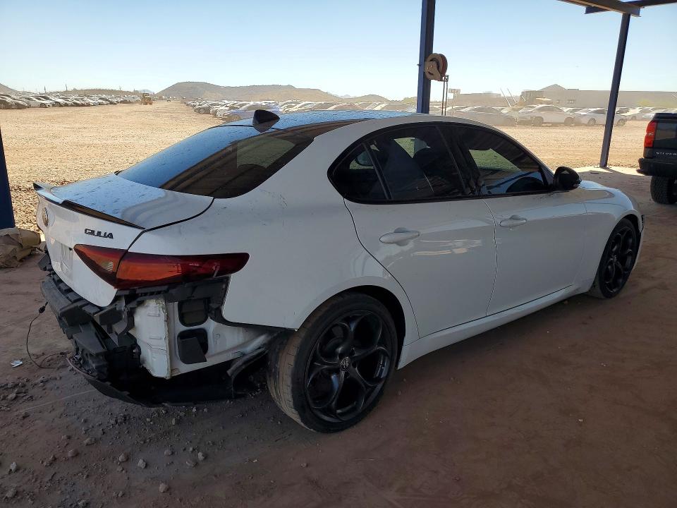 2019 Alfa romeo Giulia VIN ZARFAMAN6K7609540 COPART salvage auction — REAR END, Az - Cert Of Title - Salvage, sold $7,500 on 2026-07-07 (photo 3)