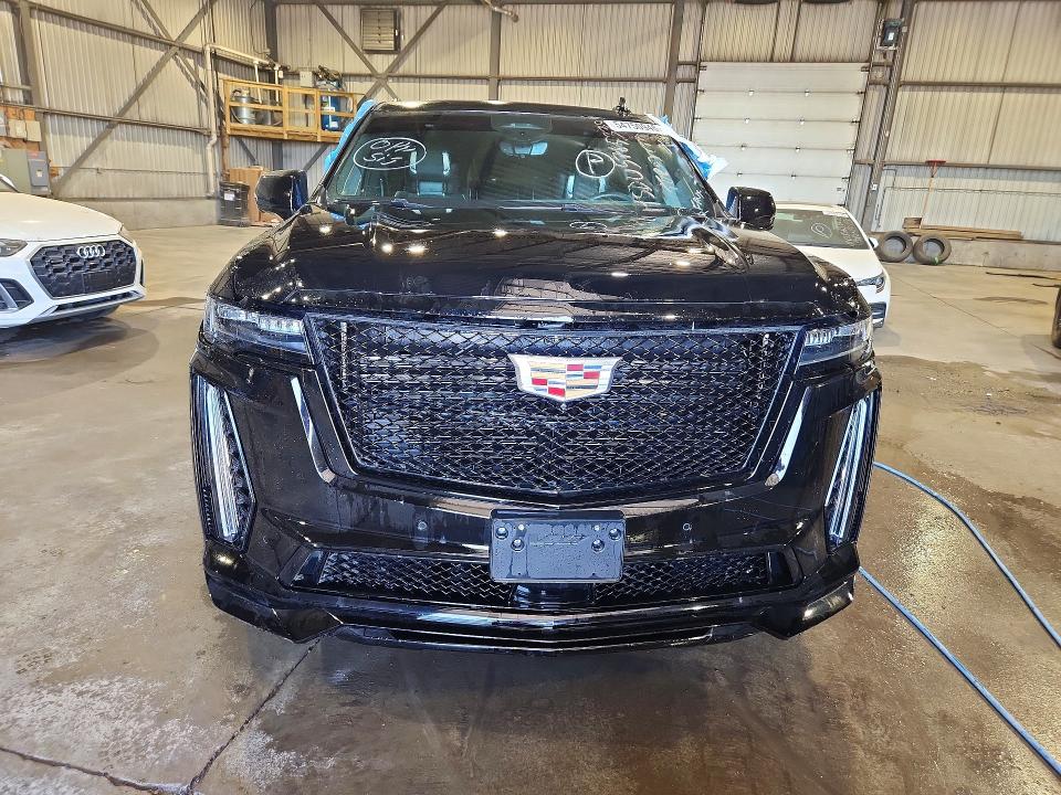2023 Cadillac Escalade VIN 1GYS4HK99PR499873 COPART salvage auction — VANDALISM, On - Permit No Brand - Unfit, sold $126,000 on 2026-07-03 (photo 5)
