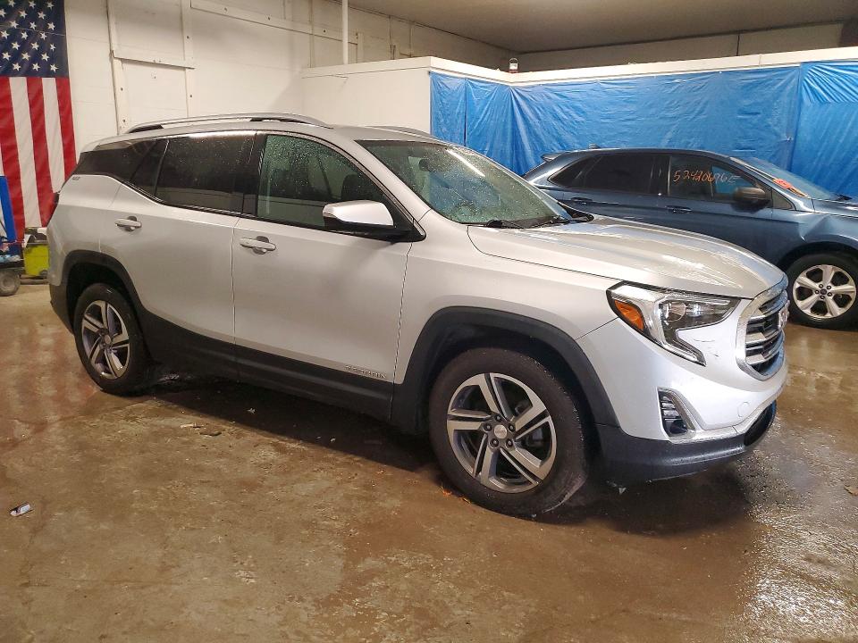 2019 Gmc Terrain VIN 3GKALVEV1KL186364 COPART salvage auction — REAR END, Wv - Certificate Of Title, sold $6,200 on 2026-07-02 (photo 4)
