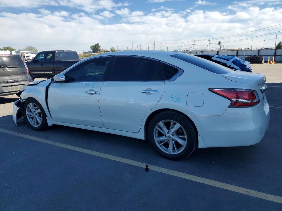 2015 Nissan VIN 1N4AL3AP2FN882086 COPART salvage auction — FRONT END, Id - Salvage Certificate Of Title, sold $1,000 on 2026-07-02 (photo 2)