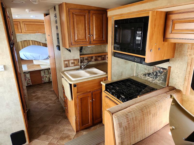 2011 Itasco Sunstar VIN 1F65F5DYXB0A02166 COPART salvage auction — SIDE, OR - SALVAGE TITLE CERTIFICATE, sold $40 on 2026-09-03 (photo 9)