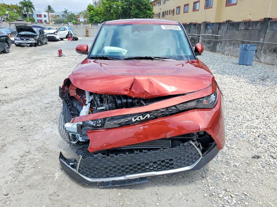 2025 Kia Soul VIN KNDJ23AU0S7252827 COPART salvage auction — FRONT END, Fl - Certificate Of Destruction, sold $2,400 on 2026-07-13 (photo 5)