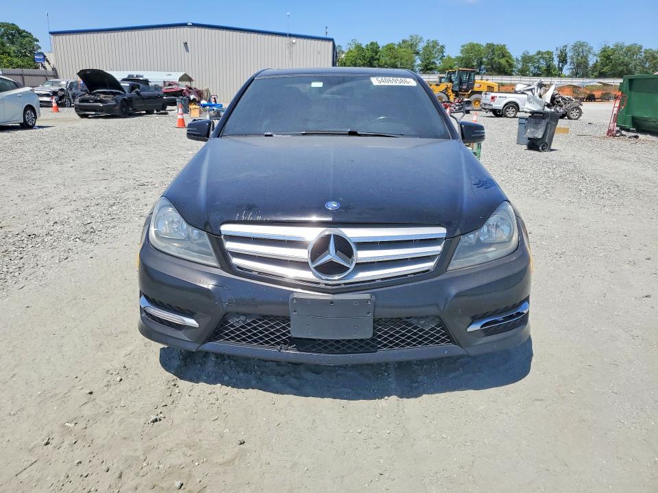 2013 Mercedes-benz C-klasse VIN WDDGF4HB7DR294806 COPART salvage auction — REAR END, Sc - Cert Of Title-Salvage, sold $675 on 2026-07-08 (photo 5)