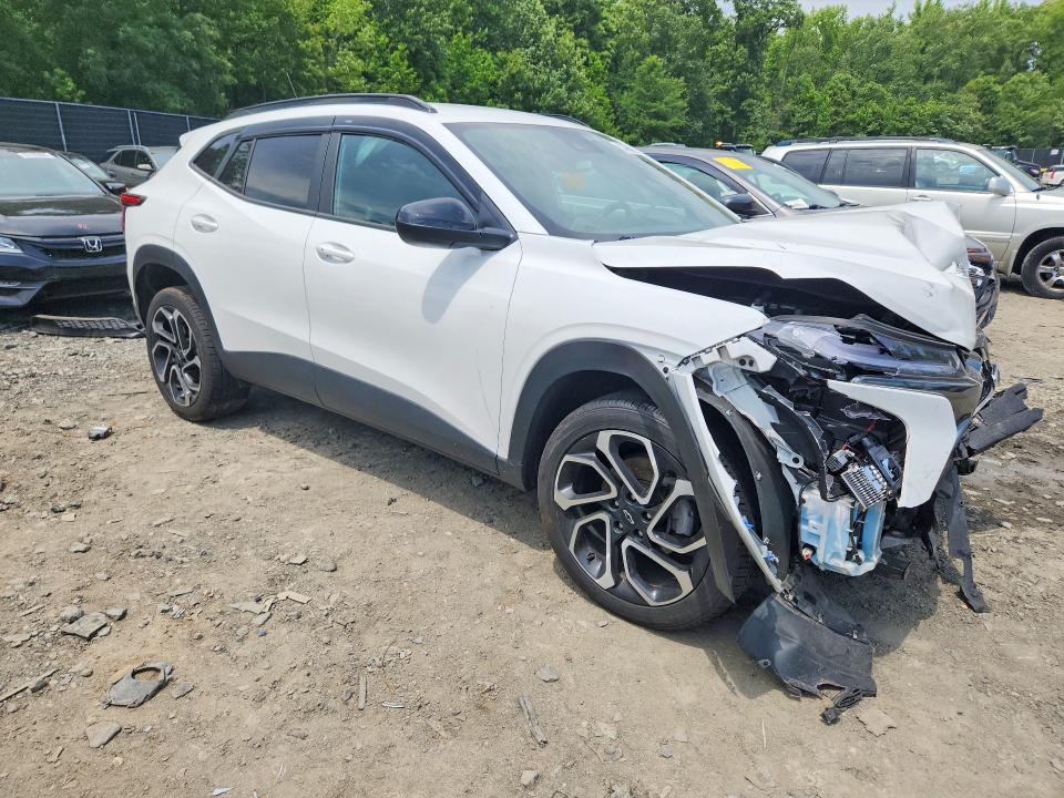 2025 Chevrolet Trax VIN KL77LJEP5SC095171 COPART salvage auction — FRONT END, Md - Cert Of Salvage > 75% Damage, sold $3,350 on 2026-07-28 (photo 4)
