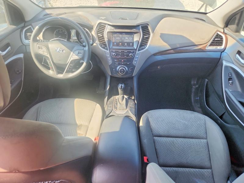 2017 Hyundai Santa fe VIN KM8SMDHF0HU221501 COPART salvage auction — MINOR DENT/SCRATCHES, Mi - Dealer Only Clean Title (P), sold $3,500 on 2026-07-28 (photo 8)