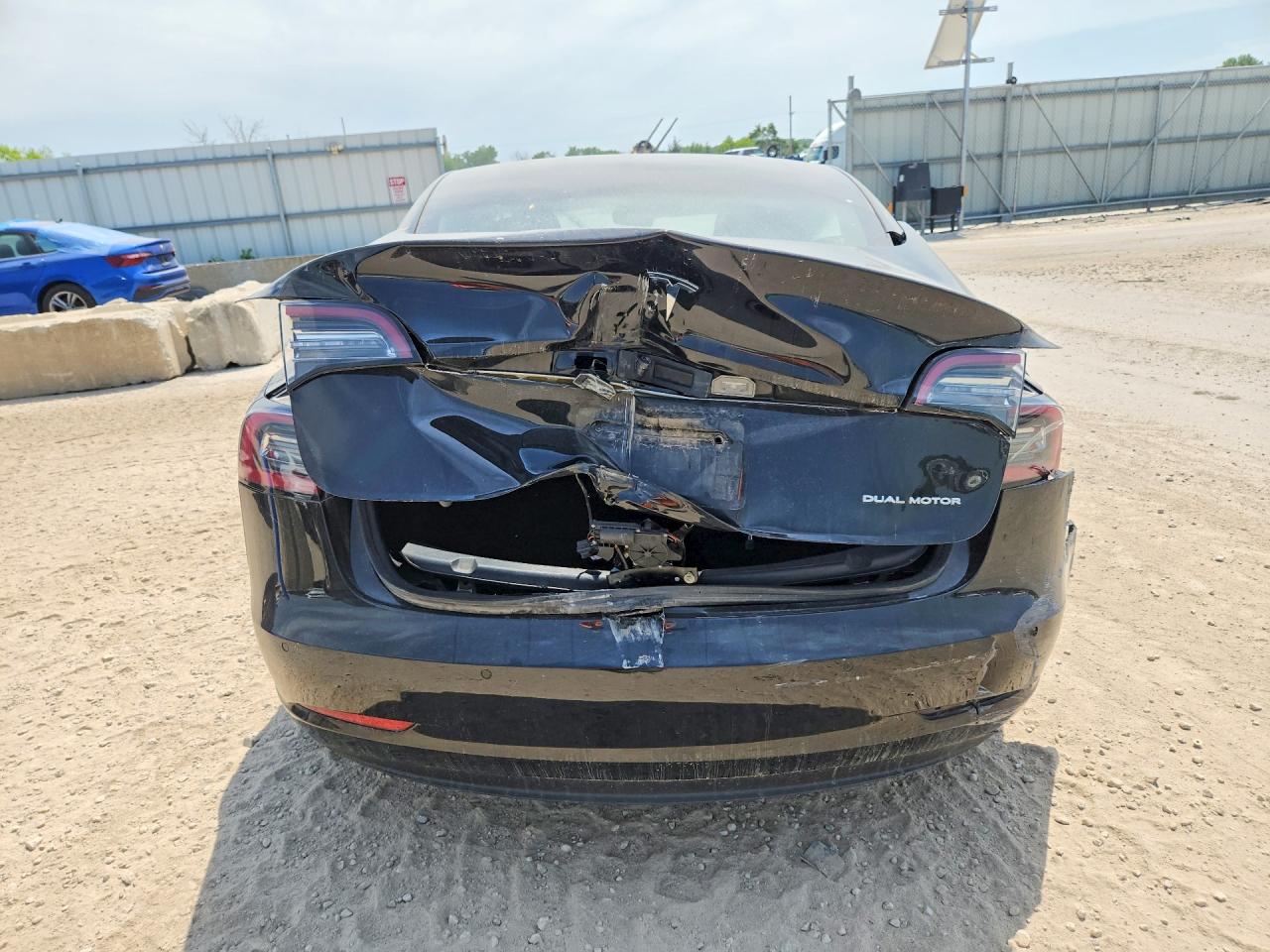 2022 Tesla Model 3 VIN 5YJ3E1EB2NF203544 COPART salvage auction — Side, KS - CERT OF TITLE-SALVAGE, sold $6,000 on 2026-07-09 (photo 6)