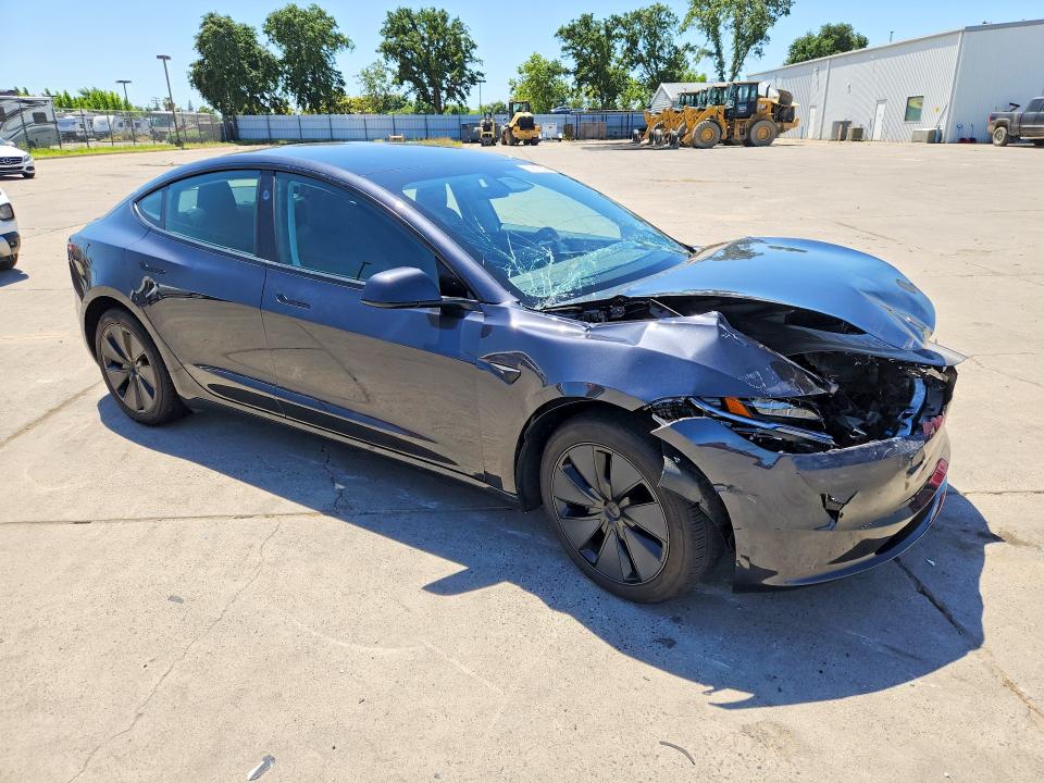 2025 Tesla Model 3 VIN 5YJ3E1EA9SF016532 COPART salvage auction — FRONT END, Ca - Salvage Certificate, sold $9,400 on 2026-07-20 (photo 4)