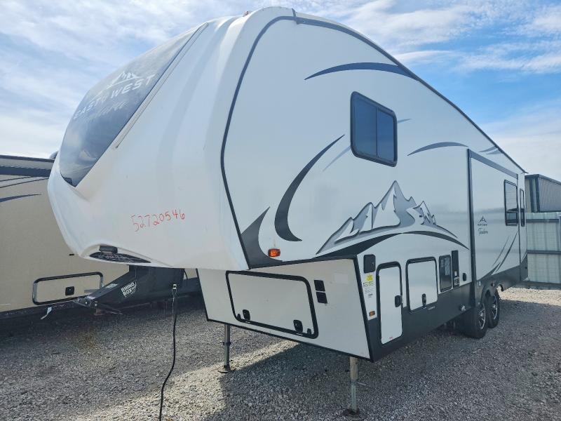 2022 Othr VIN 5ZT3TDUB9N9011670 COPART salvage auction — REAR END, TX - SALVAGE VEHICLE TITLE (P), sold $5,200 on 2026-07-30 (photo 2)
