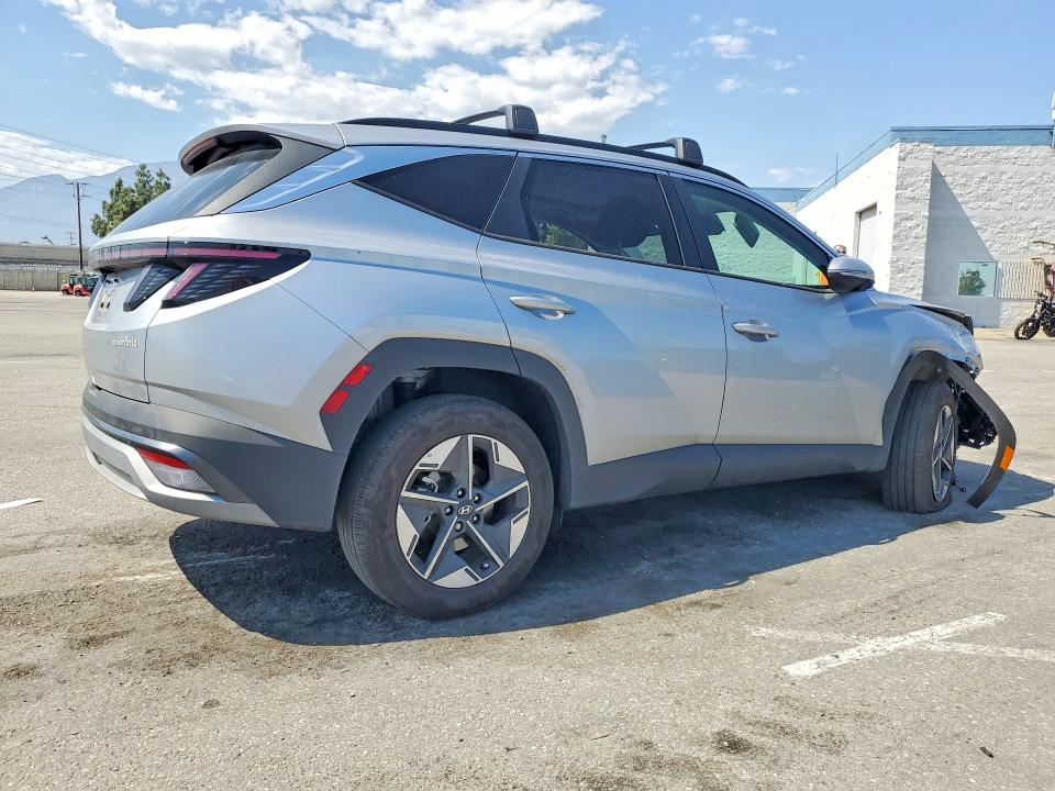 2025 Hyundai Tucson VIN KM8JCDD16SU381480 COPART salvage auction — FRONT END, Ca - Salvage Certificate, sold $13,000 on 2026-07-28 (photo 3)