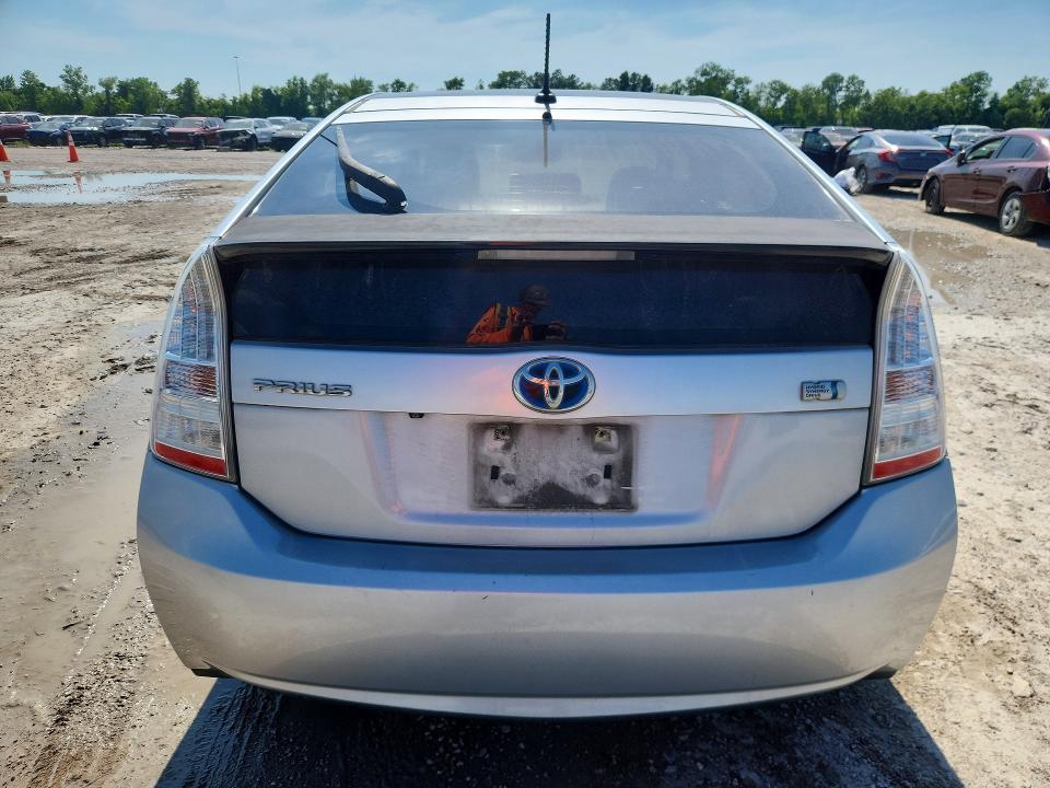 2010 Toyota Prius VIN JTDKN3DUXA0114632 COPART salvage auction — NORMAL WEAR, Tx - Certificate Of Title, sold $2,300 on 2026-07-31 (photo 6)