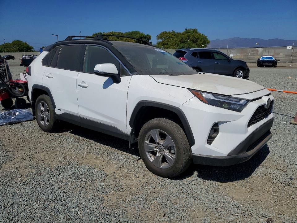 2024 Toyota Rav 4 VIN 4T3MWRFV4RU155067 COPART salvage auction — MINOR DENT/SCRATCHES, Ca - Salvage Certificate, sold $12,500 on 2026-07-03 (photo 4)