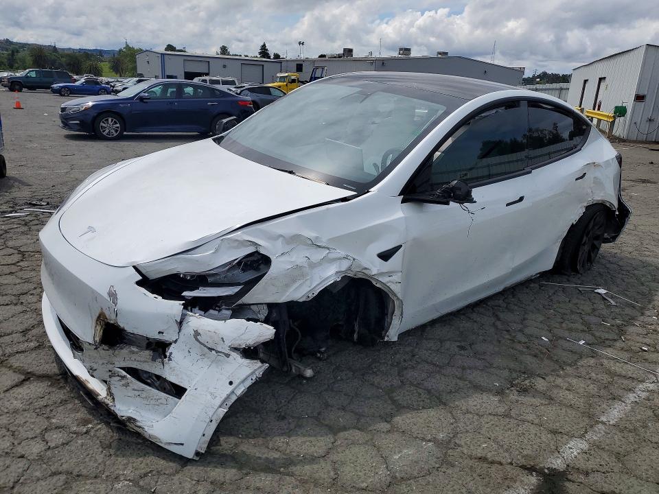 2021 Tesla Model y VIN 5YJYGDEE5MF151868 COPART salvage auction — FRONT END, Ca - Salvage Certificate, sold $4,200 on 2026-07-24 (photo 1)