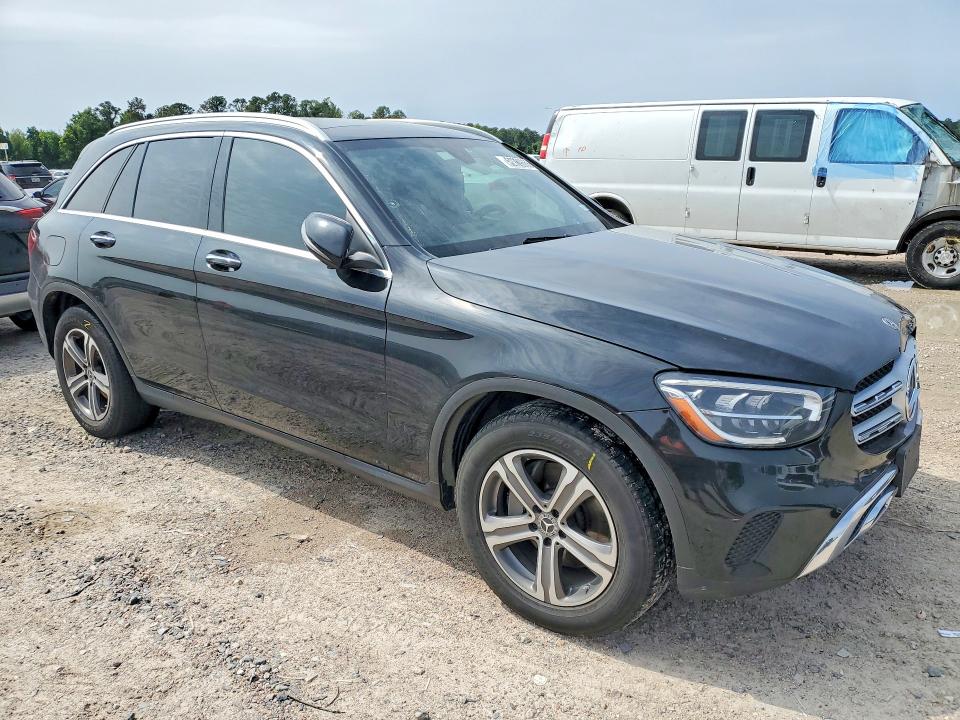 2021 Mercedes-benz VIN W1N0G8DB0MF870719 COPART salvage auction — WATER/FLOOD, Tx - Salvage Title-Flood Damage, sold $7,800 on 2026-07-14 (photo 4)