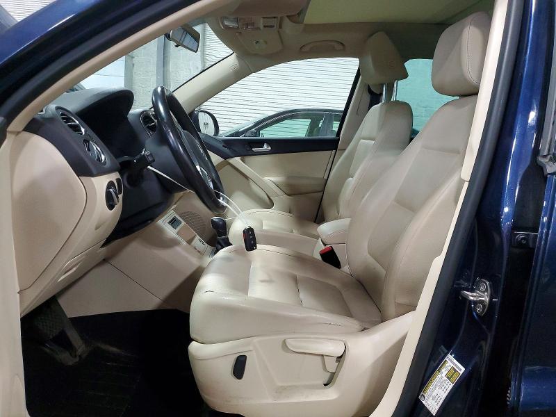 2015 Volkswagen Tiguan VIN WVGBV7AX3FW553533 COPART salvage auction — VANDALISM, Mn - Cert Of Title-Prior Salvage, sold $2,050 on 2026-08-11 (photo 7)