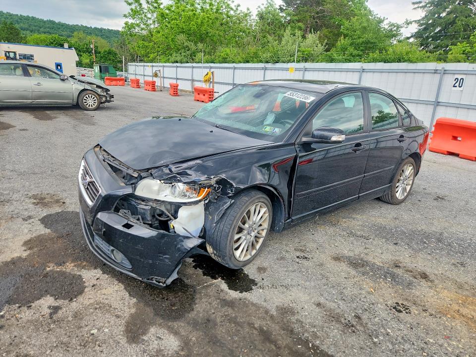 2009 Volvo VIN YV1MS390192462577 COPART salvage auction — ALL OVER, Pa - Certificate Of Salvage, sold $400 on 2026-07-14 (photo 1)