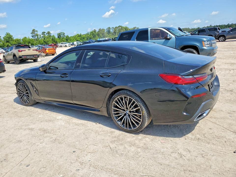 2021 BMW 8er VIN WBAGV2C02MCF68584 COPART salvage auction — FRONT END, Tx - Salvage Vehicle Title, sold $28,000 on 2026-07-10 (photo 2)