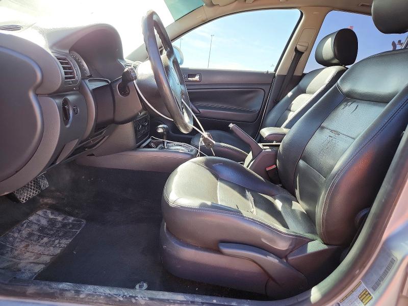 2005 Volkswagen Passat VIN WVWAE63B25P028645 COPART salvage auction — FRONT END, AB - BOS - SALVAGE, sold $400 on 2026-07-02 (photo 7)