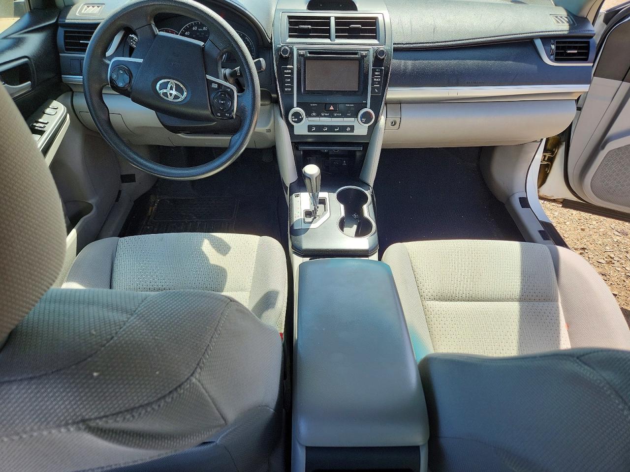 2014 Toyota Camry VIN 4T4BF1FK0ER420087 COPART salvage auction — Front End, IL - SALVAGE CERTIFICATE, sold $1,550 on 2026-07-02 (photo 8)