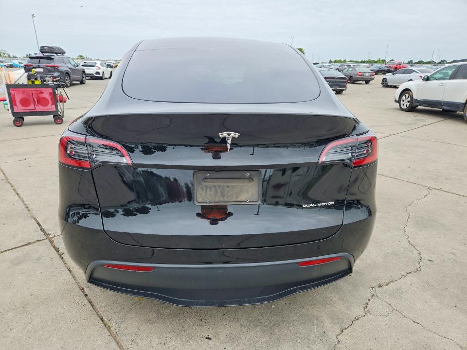 2025 Tesla Model y VIN 7SAYGAEE1SF221753 COPART salvage auction — FRONT END, Ca - Salvage Certificate, sold $9,300 on 2026-07-06 (photo 6)