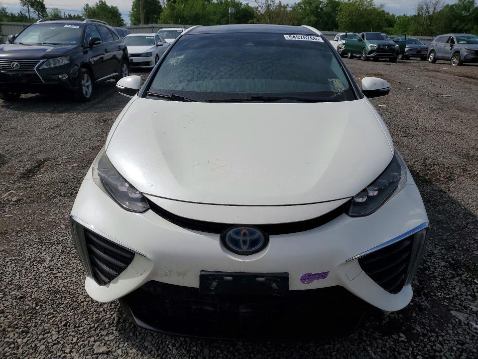 2019 Toyota Mirai VIN JTDBVRBD9KA006312 COPART salvage auction — MINOR DENT/SCRATCHES, OH - CERTIFICATE OF TITLE, sold $2,100 on 2026-07-31 (photo 5)