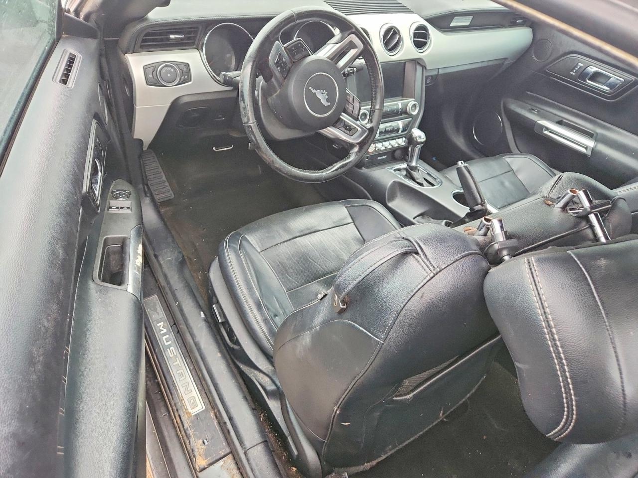 2016 Ford Mustang VIN 1FA6P8THXG5278817 COPART salvage auction — Rear End, TX - SALVAGE VEHICLE TITLE, sold $2,450 on 2026-07-09 (photo 8)