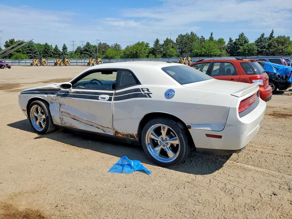 2010 Dodge Challenger VIN 2B3CJ5DT3AH174719 COPART salvage auction — SIDE, IL - SALVAGE CERTIFICATE, sold $2,100 on 2026-07-09 (photo 2)