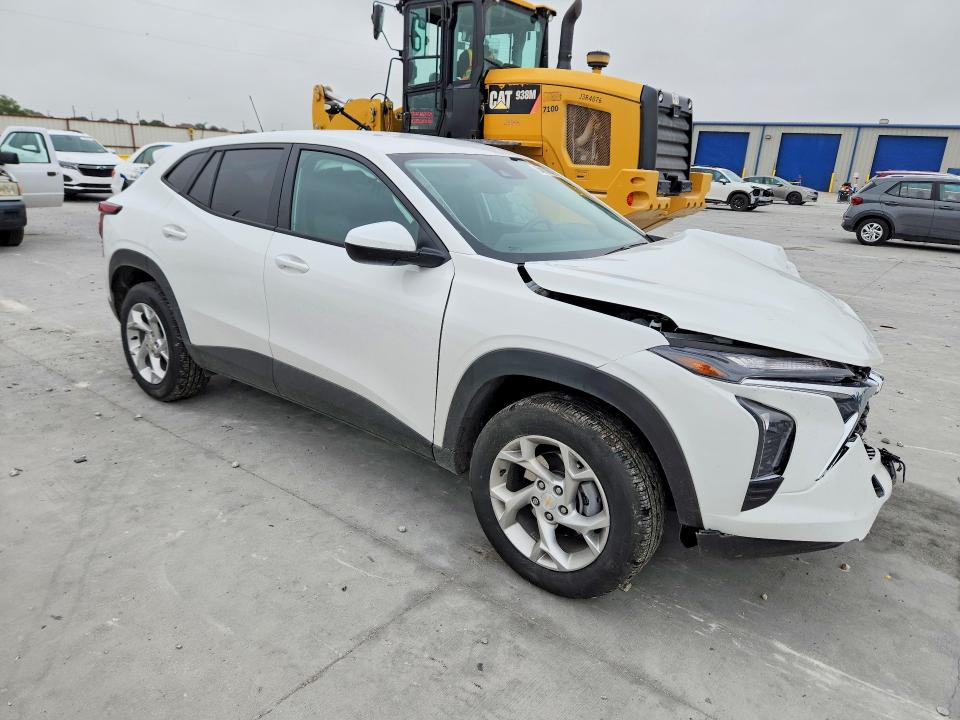 2026 Chevrolet Trax VIN KL77LFEP2TC079542 COPART salvage auction — FRONT END, Tx - Salvage Vehicle Title, sold $5,200 on 2026-07-17 (photo 4)
