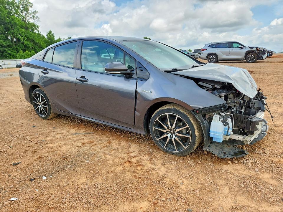 2018 Toyota Prius VIN JTDKARFU2J3063802 COPART salvage auction — FRONT END, Nc - Salvage Certificate Of Title, sold $5,500 on 2026-07-13 (photo 4)